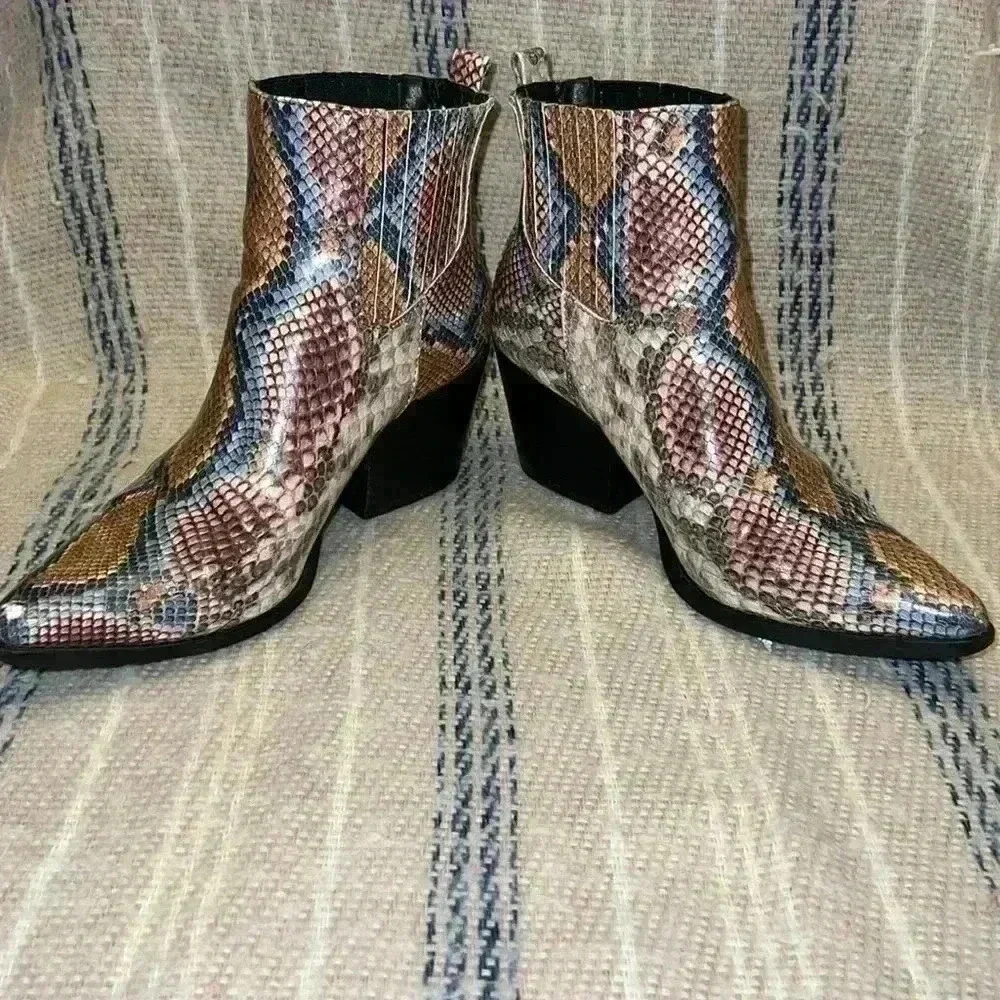 A Rider Girl Snake Print Ankle Boots - Picture 5 of 8
